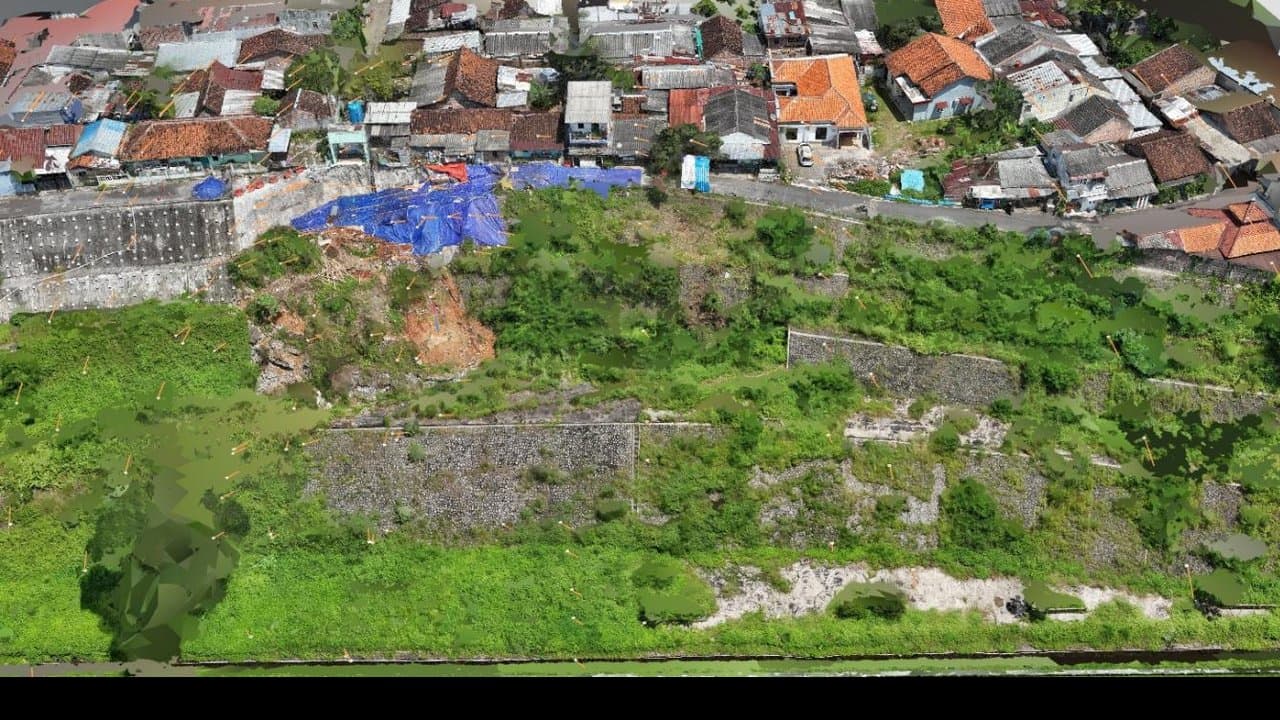 Model 3D hasil survei drone lokasi longsoran KM 430A